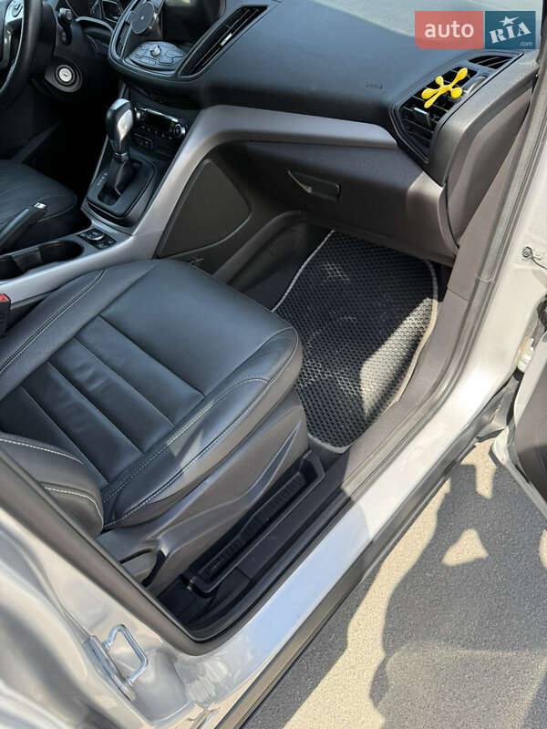 Ford Escape 2015