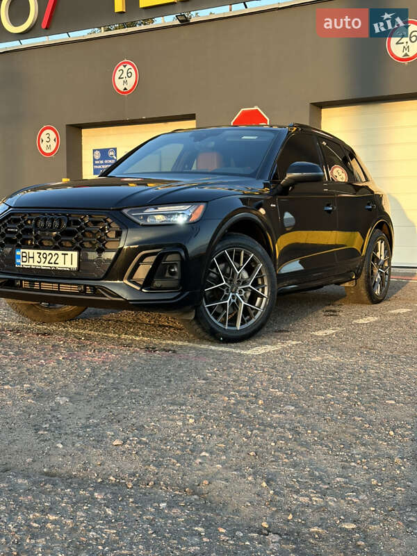Audi-0