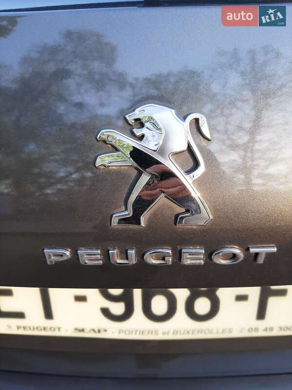 Peugeot-30