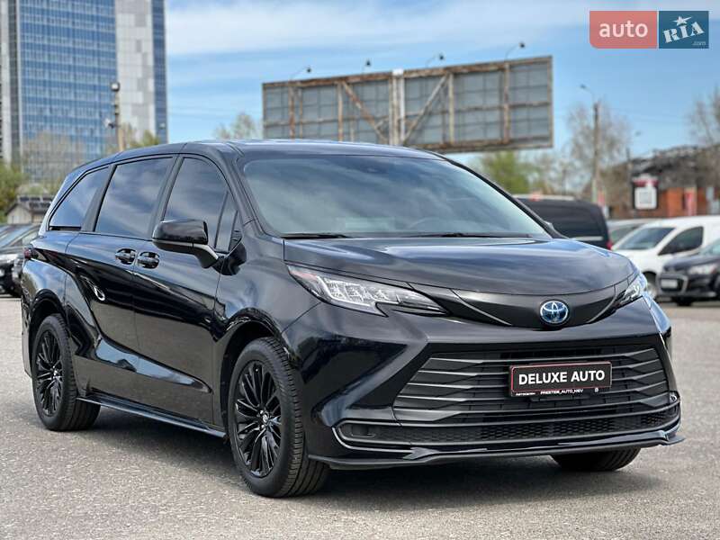 Toyota Sienna 2022