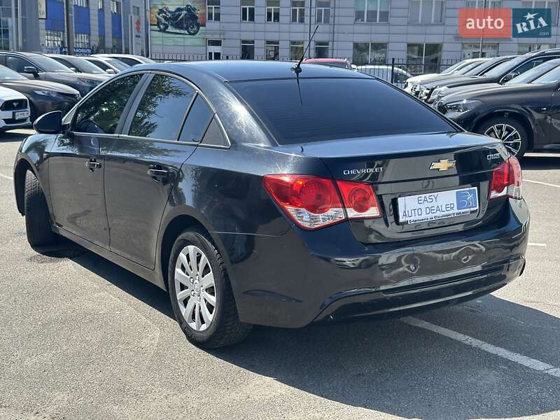 Chevrolet Cruze 2013