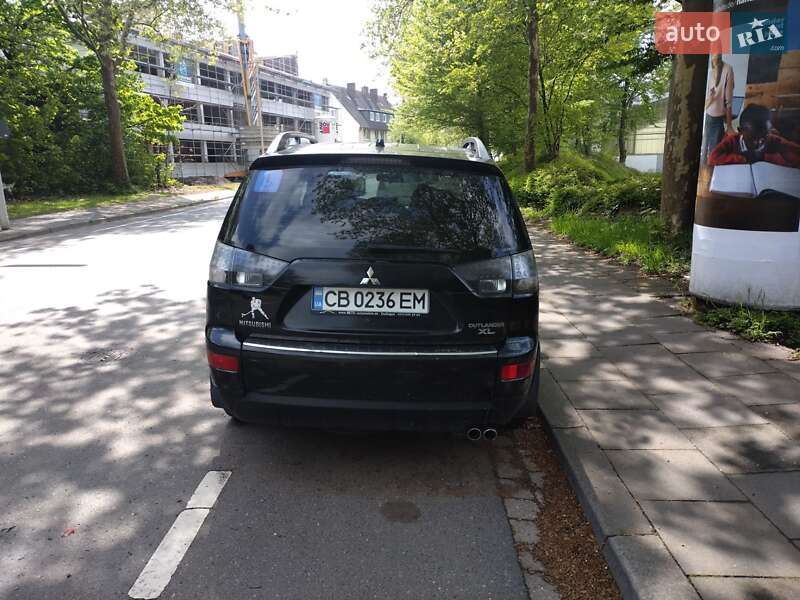 Mitsubishi-3
