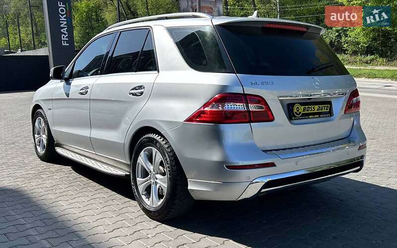 Mercedes-Benz M-Class 2012
