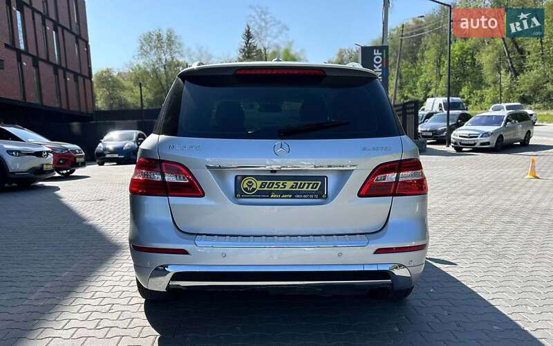 Mercedes-Benz M-Class 2012