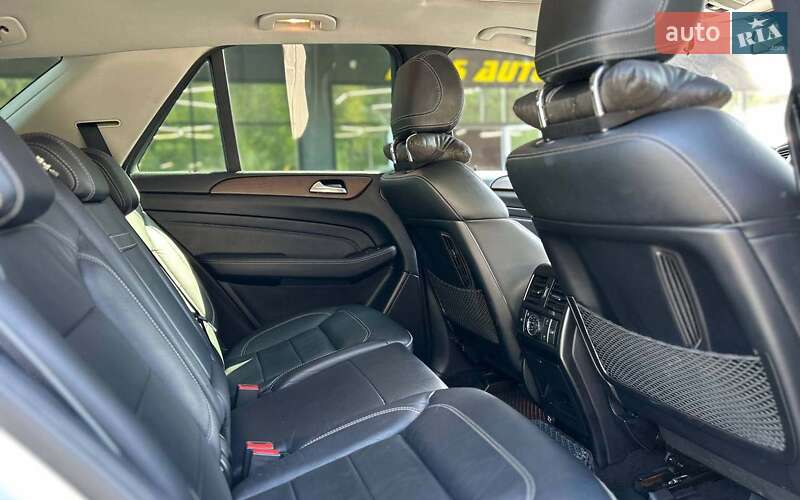 Mercedes-Benz M-Class 2012