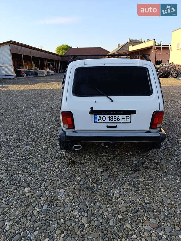 VAZ / Lada 21214 / 4x4 2012