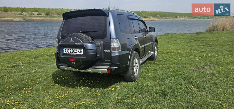Mitsubishi Pajero Wagon 2007