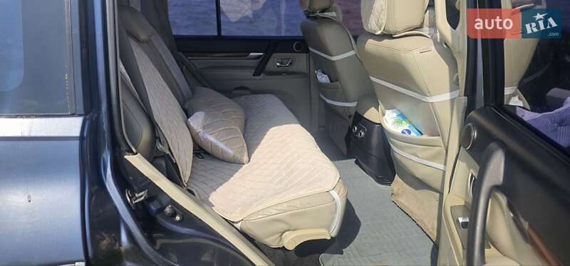 Mitsubishi Pajero Wagon 2007