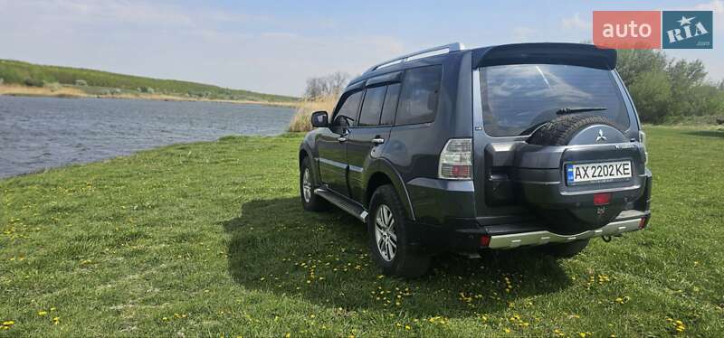 Mitsubishi Pajero Wagon 2007