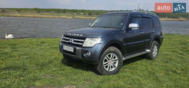 Mitsubishi Pajero Wagon 2007