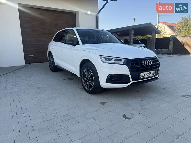Audi-30