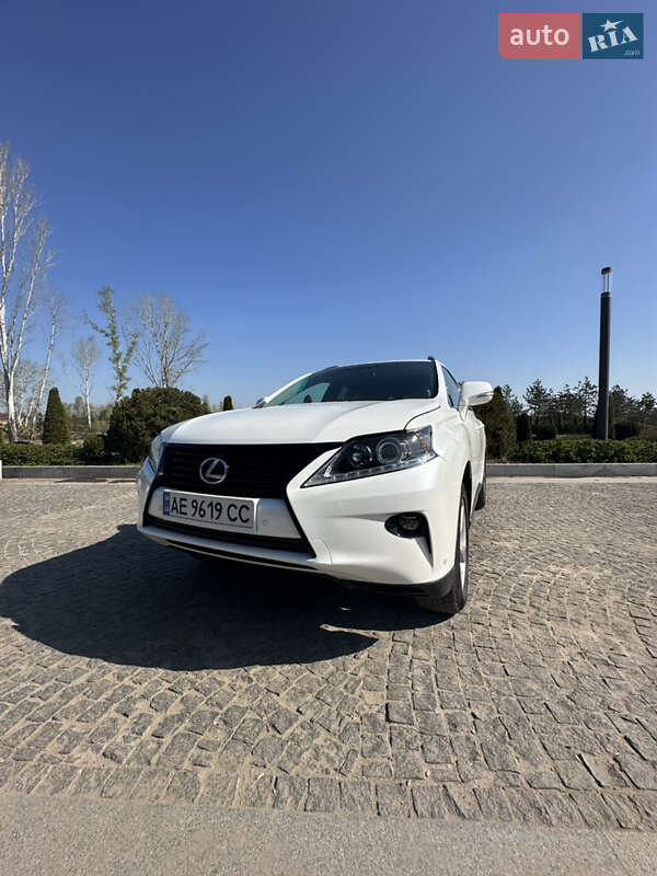 Lexus-4