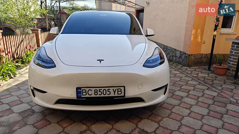 Tesla-4