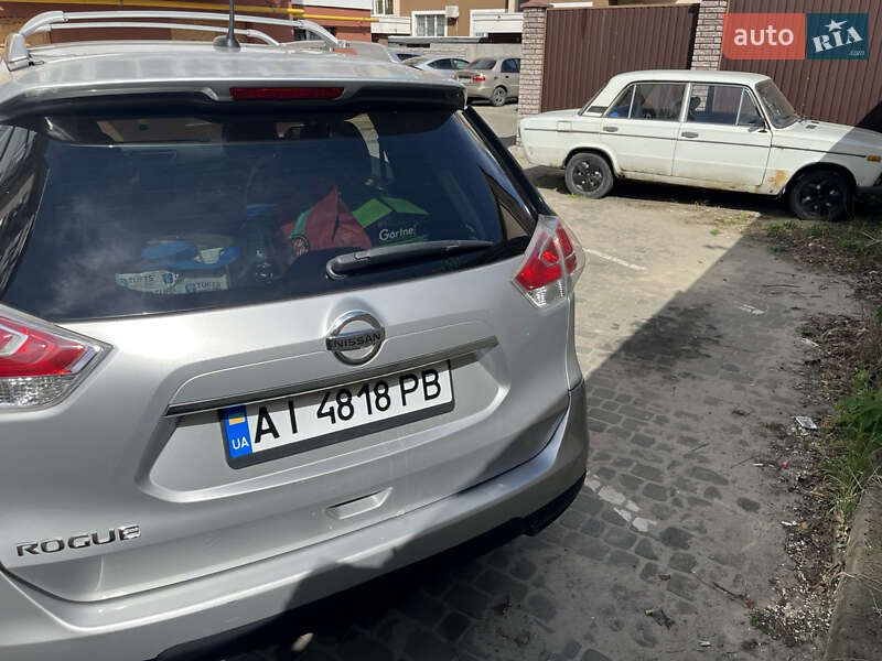 Nissan-13