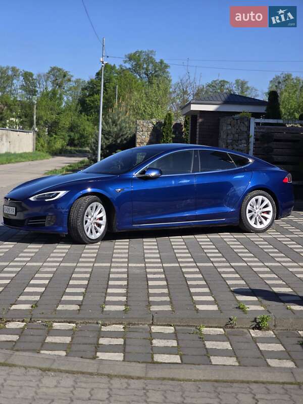 Tesla-8