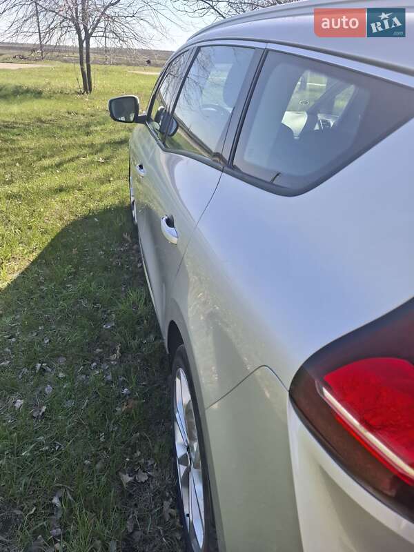 Renault Grand Scenic 2019