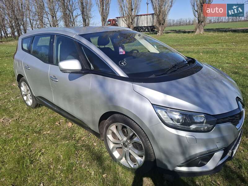 Renault Grand Scenic 2019