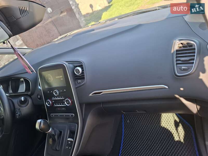 Renault Grand Scenic 2019