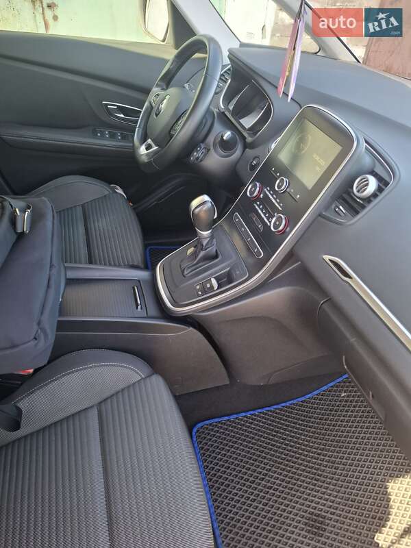 Renault Grand Scenic 2019