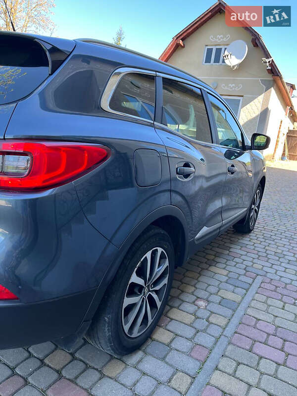 Renault-9