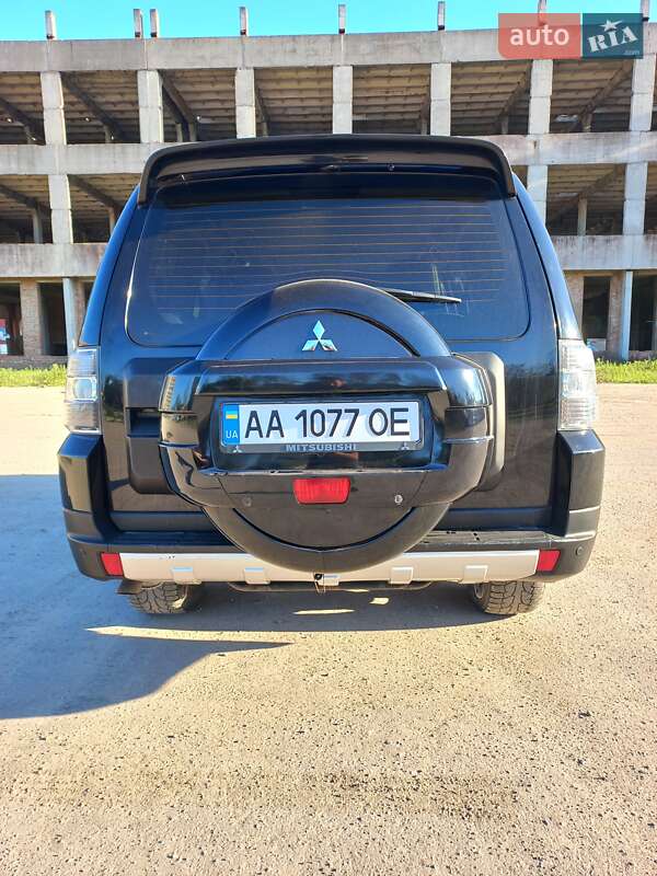 Mitsubishi-11