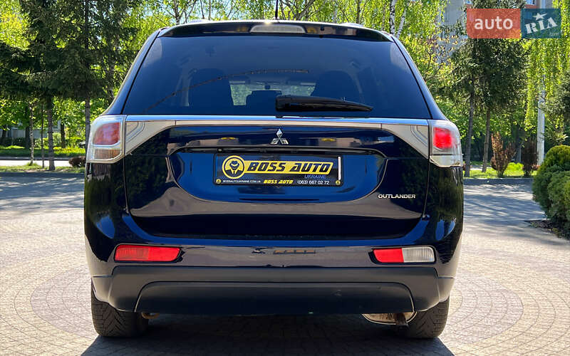 Mitsubishi Outlander 2013