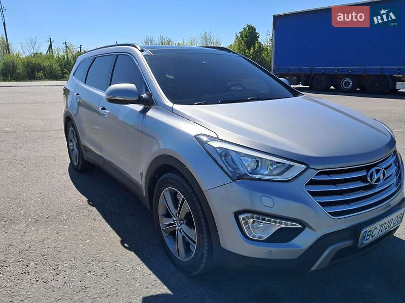 Hyundai-52
