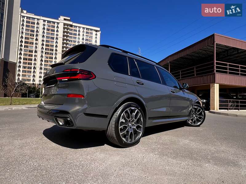 BMW X7 2024
