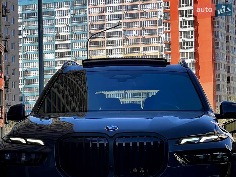 BMW X7 2024