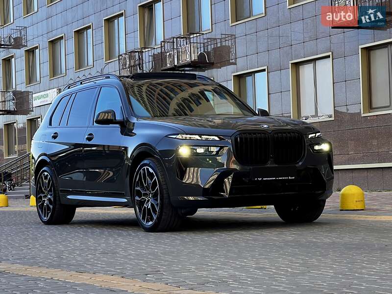 BMW X7 2024