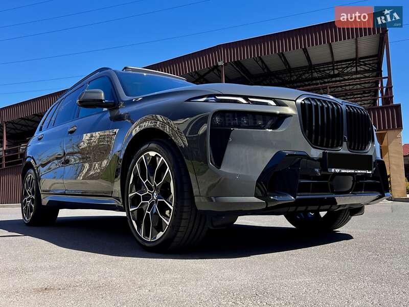 BMW X7 2024