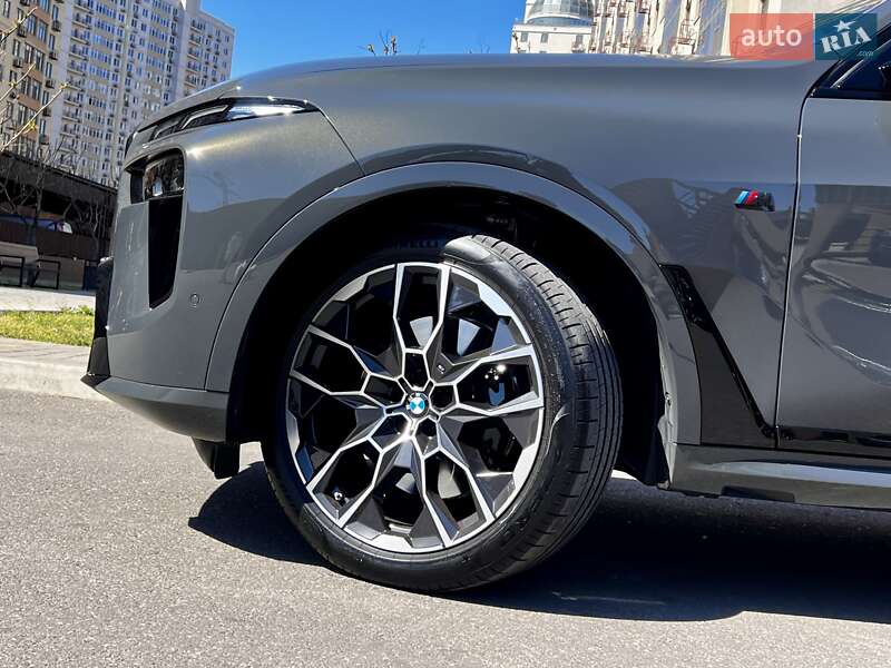 BMW X7 2024