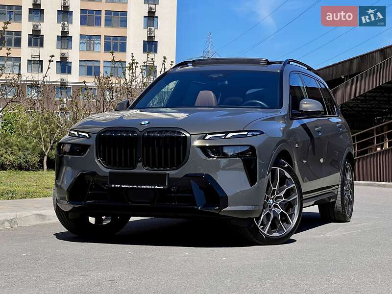 BMW X7 2024