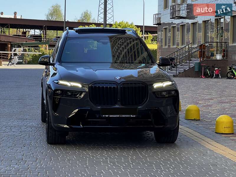 BMW X7 2024