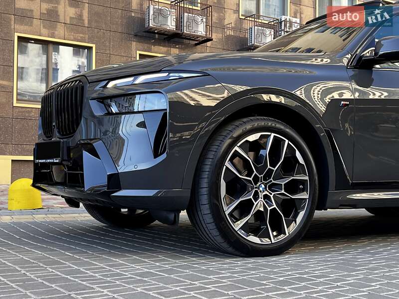 BMW X7 2024