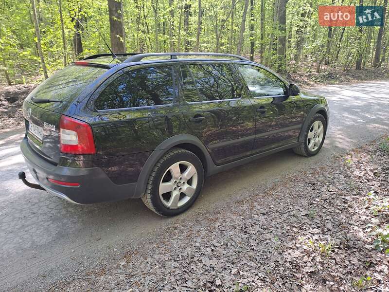 Skoda Octavia Scout 2011