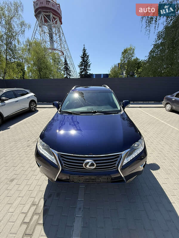 Lexus-2
