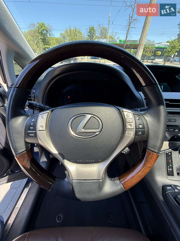 Lexus-22