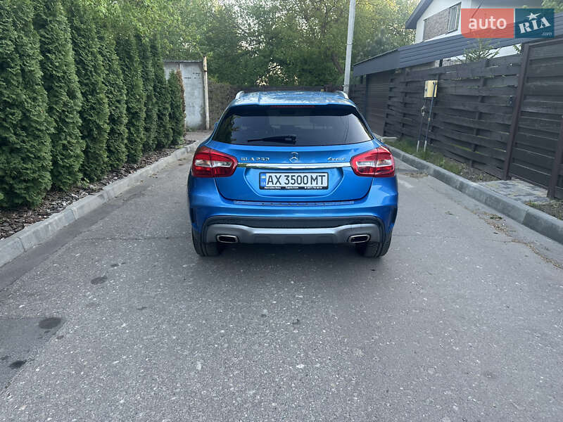 Mercedes-Benz GLA-Class 2014