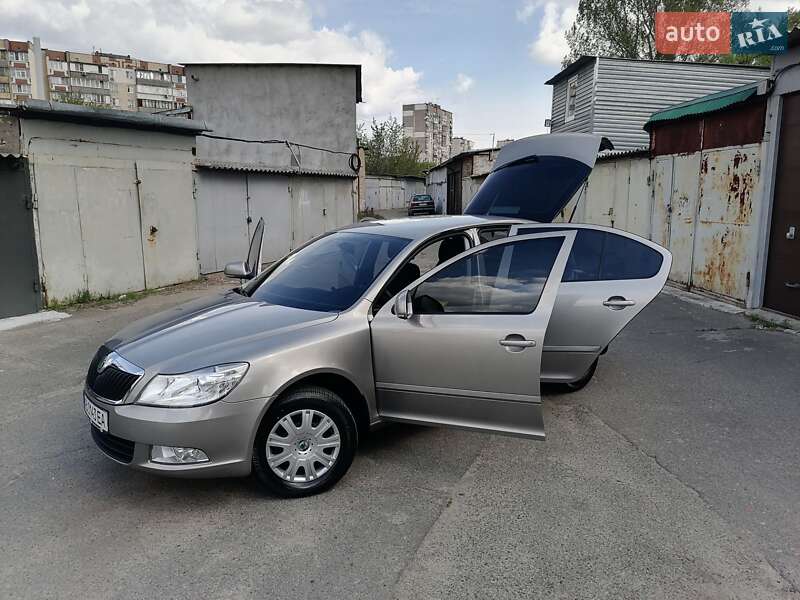 Skoda Octavia 2011