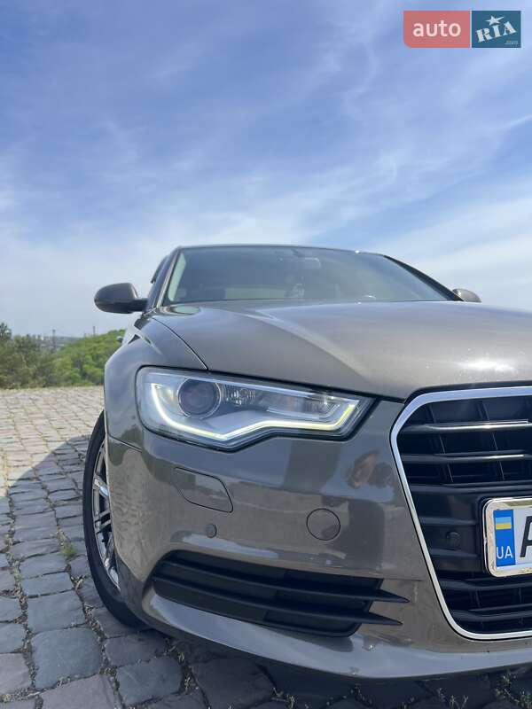 Audi-3