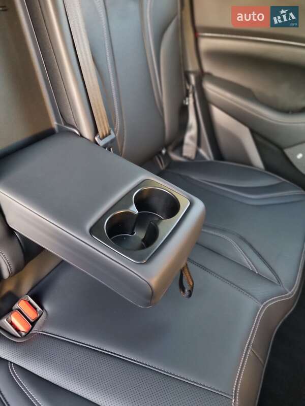 Ford Mustang Mach-E 2022