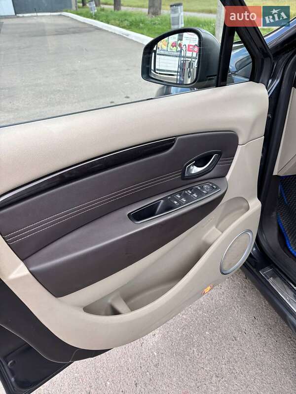 Renault Megane Scenic 2010