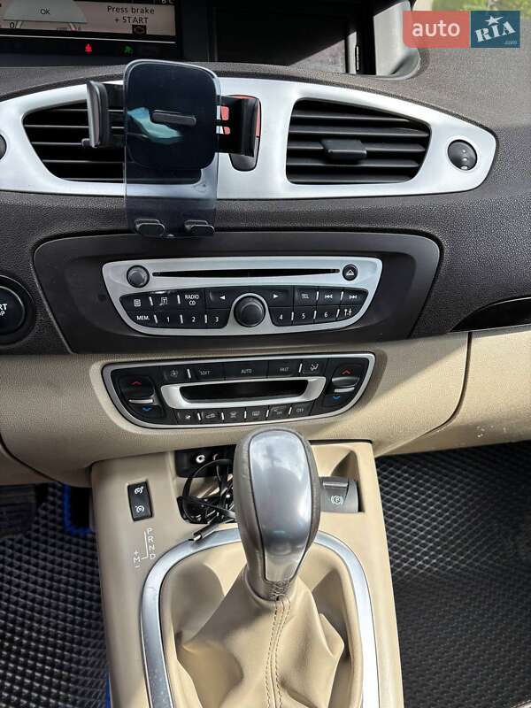 Renault Megane Scenic 2010