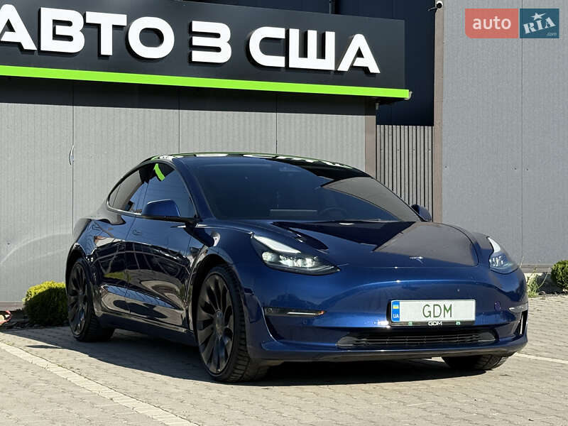 Tesla-21