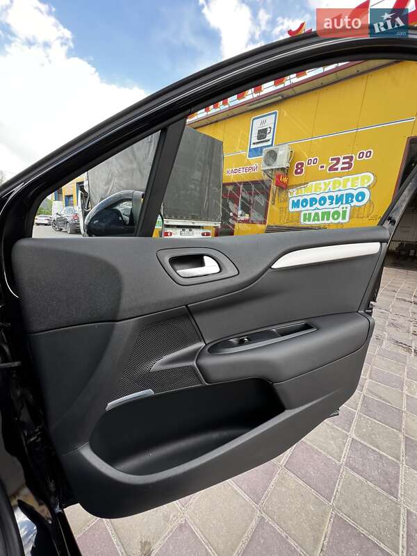Citroen C4 2011