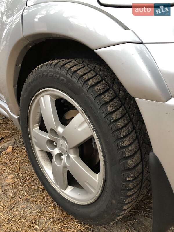 Mitsubishi Outlander 2007