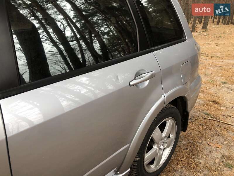 Mitsubishi Outlander 2007
