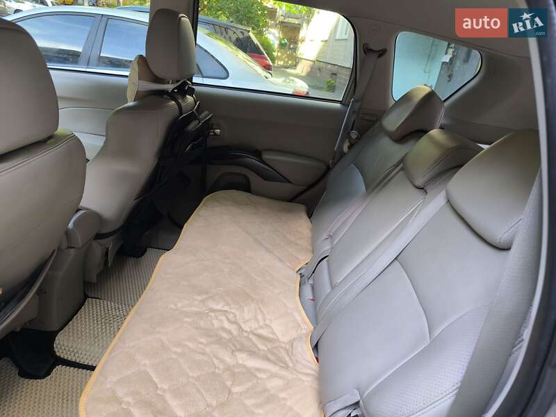 Mitsubishi Outlander 2007