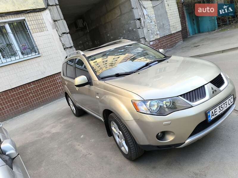 Mitsubishi Outlander 2007